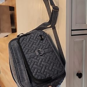 LUG xl Carousel